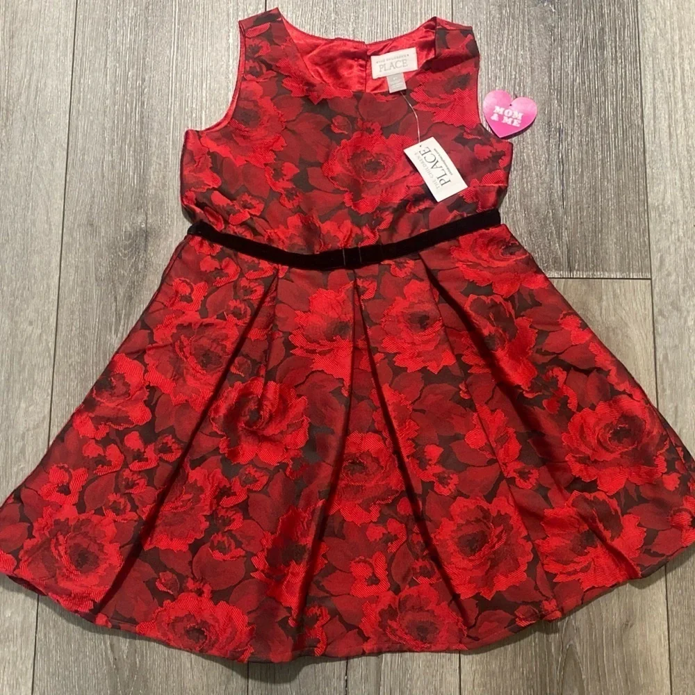 The Children’s Place Holiday Red Floral Fit & Flare Sleeveless Dress 5T
